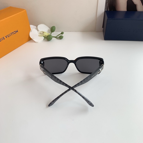 ルイヴィトンサングラス着用イメージ